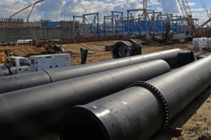 Large diameter HDPE onsite at desalination plant